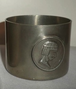 Cigarettb&auml;gare 1932